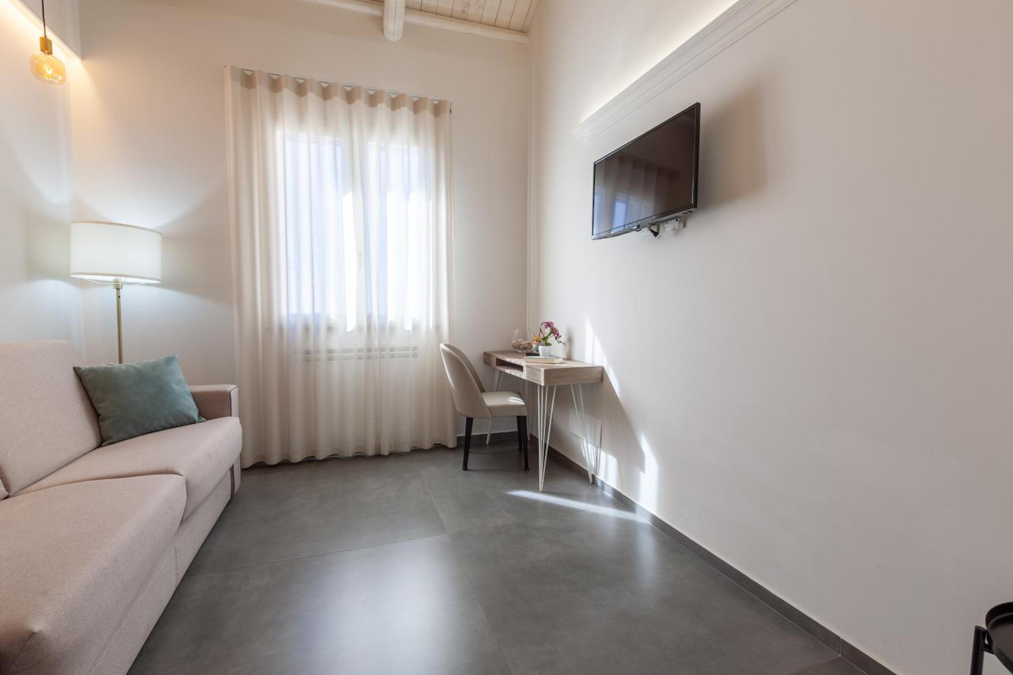 Oneira Rooms 阿格里真托 外观 照片