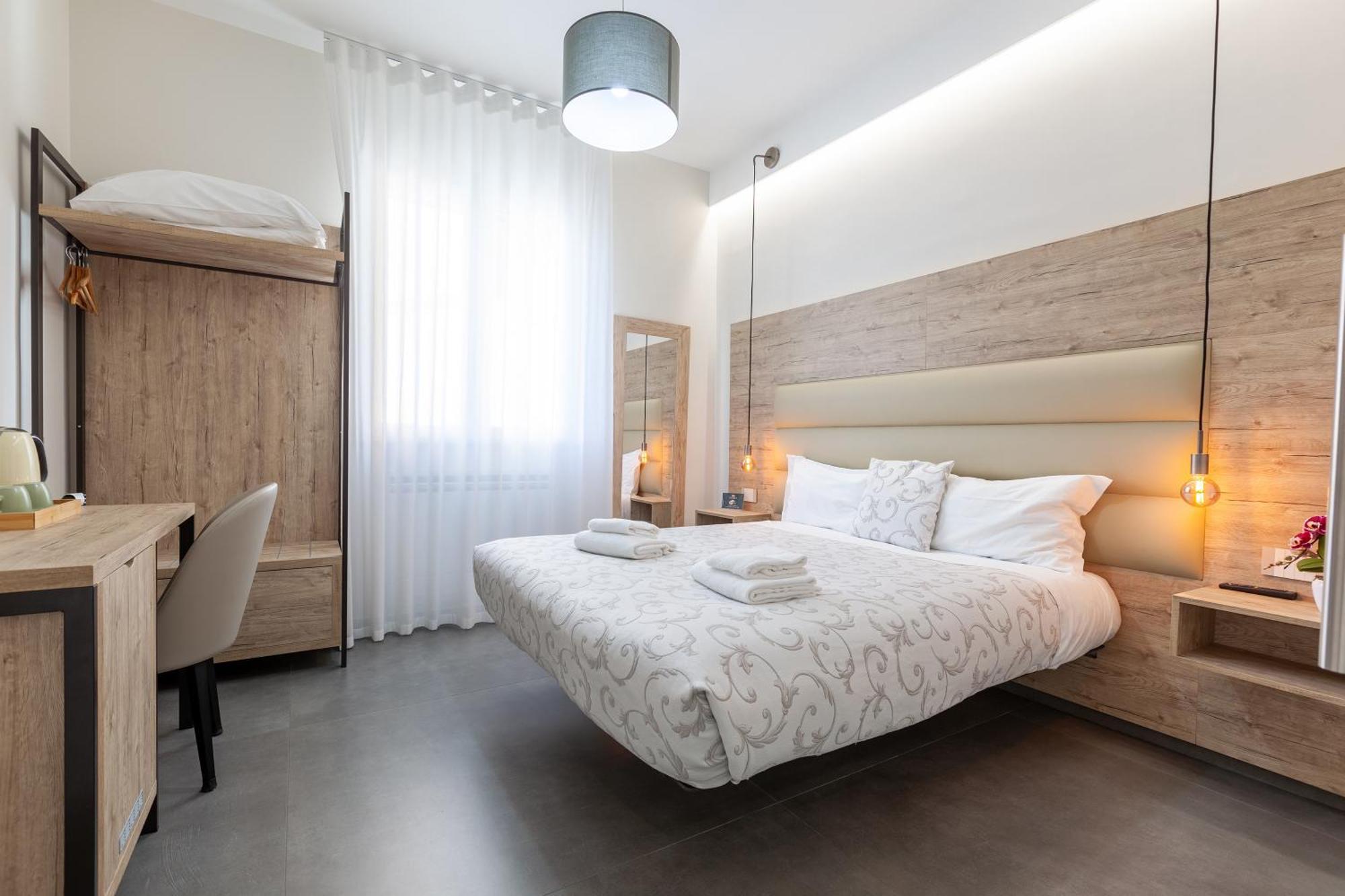 Oneira Rooms 阿格里真托 外观 照片